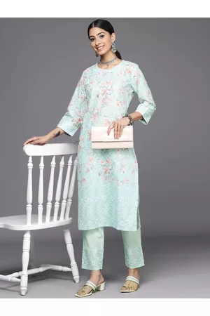 Inddus Floral Embroidered Regular Chikankari Kurta with Trousers