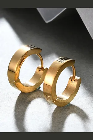 VÌEN Men Gold-Plated Contemporary Hoop Earrings