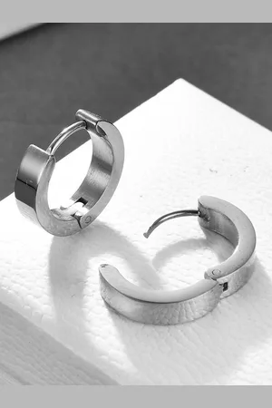 VÌEN Men Silver-Plated Circular Hoop Earrings
