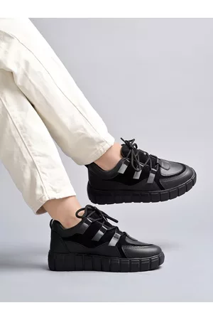 Shoetopia Women Comfort Insole Basics Sneakers