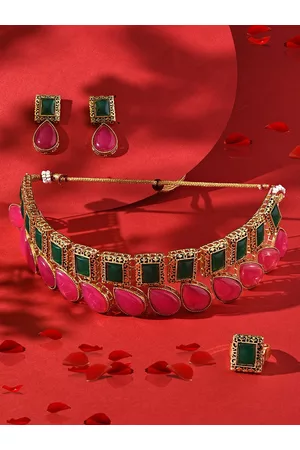 Zaveri Pearls Antique Stone Studded & Beaded Jewellery Set