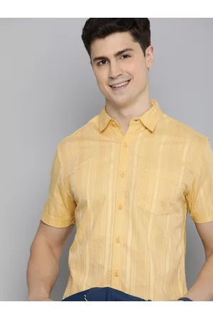 HERE&NOW Men Slim Fit Opaque Striped Cotton Casual Shirt