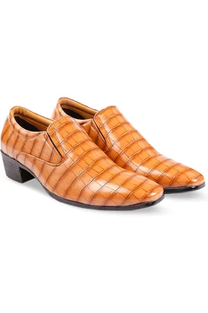 BXXY Men Textured Formal Slip-On Shoes