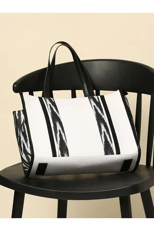 Mast & Harbour White & Black Geometric Structured Tote Bag