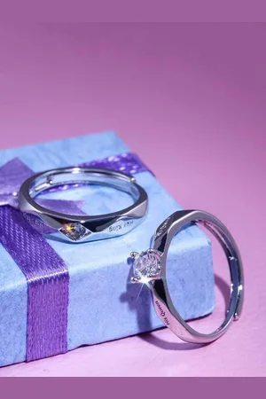 Meenaz Set Of 2 Silver-Plated Crystal-Studded Adjustable Finger Couple Ring