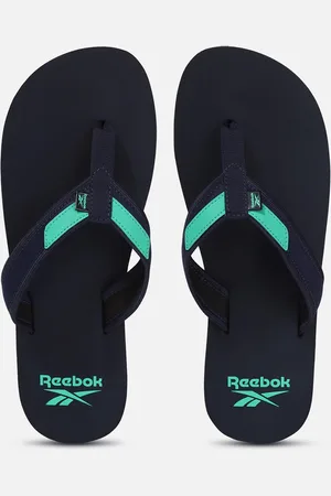 Reebok store ki chappal