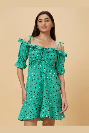 Globus Green & Black Conversational Printed Ruched Cold-Shoulder Casual A-Line Dress