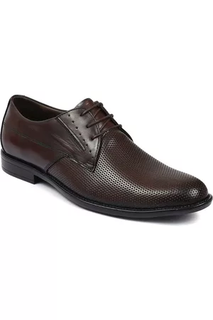 ZOOM Men Textured Leather Formal Derbys