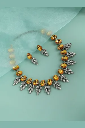 SOHI Silver-Plated Gemstone-Studded Jewellery Set