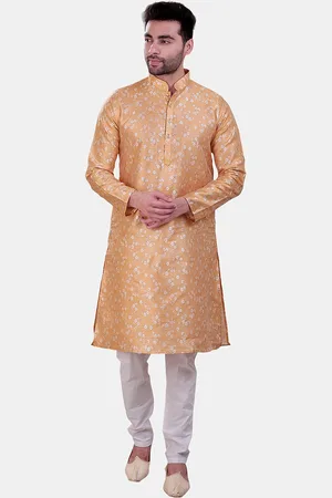 Avaeta Floral Woven Design Regular Kurta With Pyjamas