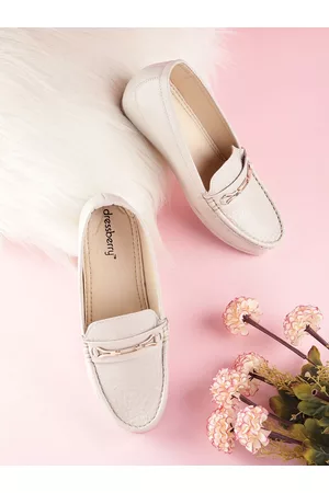 DressBerry Women Textured Chain Detail Wedge Heel Loafers