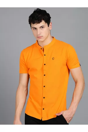 URBANO Men Yellow Slim Fit Solid Knitted Casual Shirt
