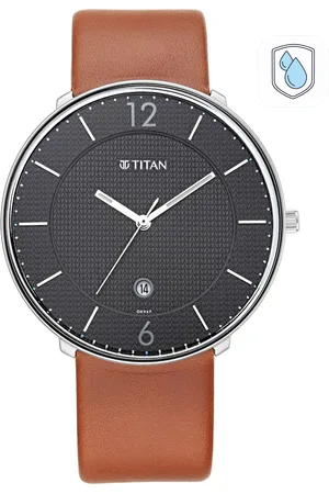 Titan Men Black Analogue Watch 1849SL01
