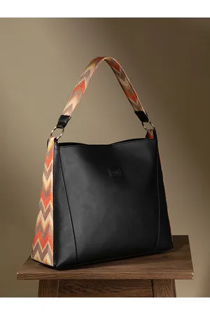 Buy ZOUK Black Printed Small Sling Handbag Online At Best Price