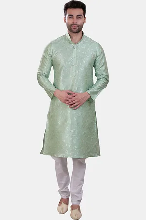 Avaeta Floral Woven Design Regular Kurta With Pyjamas