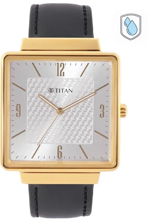 Titan Men Leather Straps Analogue Watch NR10005YL01