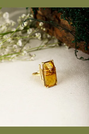 Berserk Gold-Plated Citrine Finger Ring