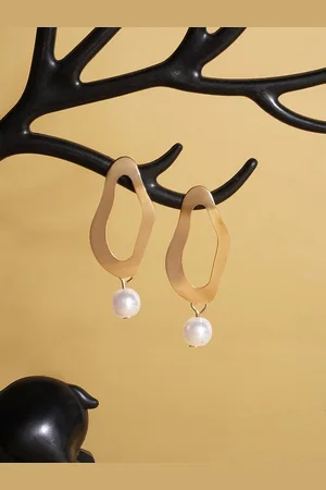 AQUASTREET Gold-Plated Geometric Drop Earrings