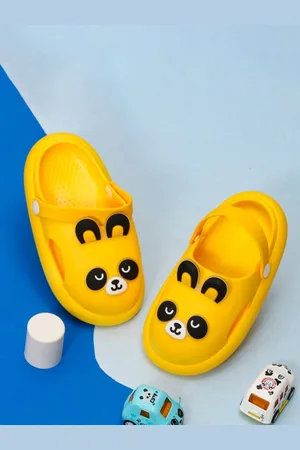 Yellow bee Boys Panda Embossed Clogs