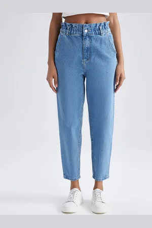 DeFacto Women Mid Rise Clean Look Cropped Pure Cotton Jeans