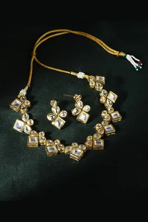 The Pari Gold-Plated Kundan-Studded Jewellery Set