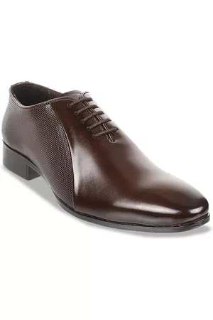 Metro Men Textured Leather Formal Oxfords
