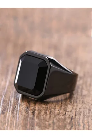 Yellow Chimes Men Black Stainless Steel Square Shaped Finger Ring