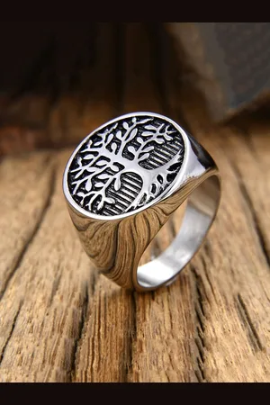 Yellow Chimes Men Silver-Toned Black Finger Ring
