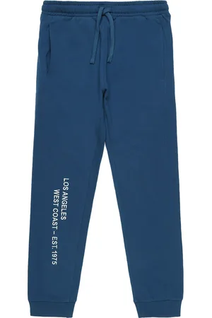 Alan Jones Boys Typography Printed Mid-Rise Joggers
