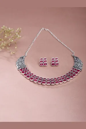 The Pari Silver-Plated Stone-Studded & Beaded Jewellery Set