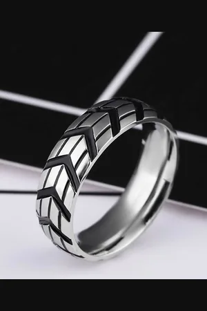 Yellow Chimes Men Silver-Plated Enameled Finger Ring