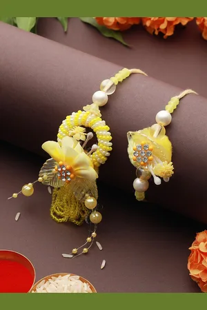 Priyaasi Floral Beaded Bhaiya Bhabhi Rakhi Set