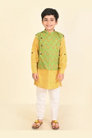 LIL PITAARA Boys Geometric Printed Pure Cotton Regular Kurta & Pyjamas With Nehru Jacket