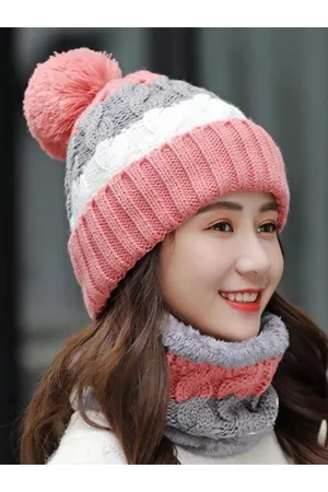 AlexVyan Colourblocked Beanie Caps