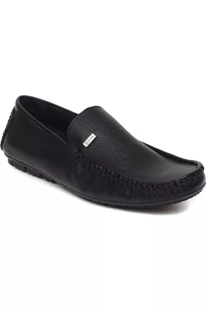 ZOOM Men Textured Lightweight Leather Loafers