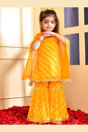 Rangpur Girls Leheriya Striped Gotta Patti Regular Kurti with Sharara & With Dupatta