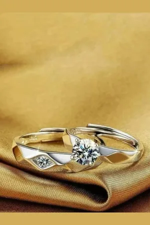 KARISHMA KREATIONS Unisex Set of 2 Silver-Plated American Diamond -Studded Couple Rings
