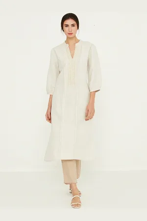 Ancestry Floral Yoke Design Puff Sleeves Lace Up Straight Kurta