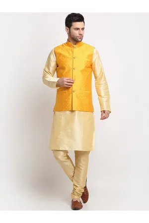 Kraft Men Regular Kurta with Churidar & Nehru Jacket