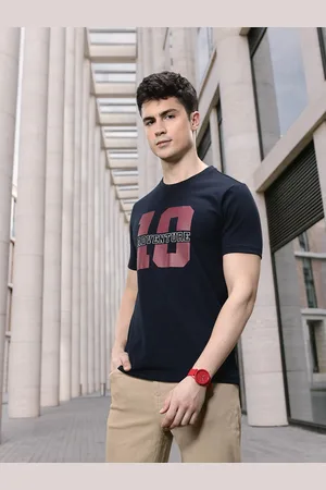 Invictus Men Varsity Printed T-shirt