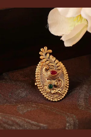 ANIKAS CREATION Gold-Plated Kundan-Studded Ring