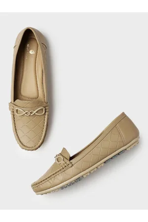 Marc Loire Women Textured Buckled Lightweight Loafers