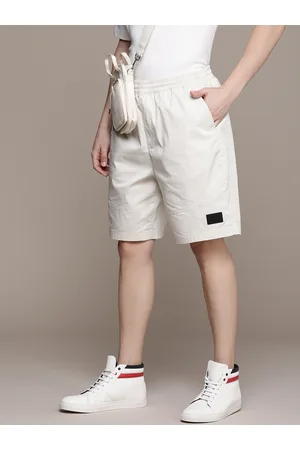 Calvin Klein Men Solid Shorts