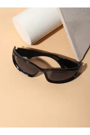 DressBerry Women Black Sports Sunglasses With UV Protected Lens DB 2090