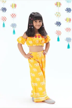 LIL DRAMA Girls Printed Crop Top With Trousers