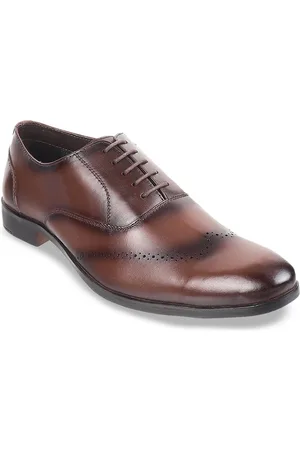 Metro Men Textured Leather Formal Oxfords