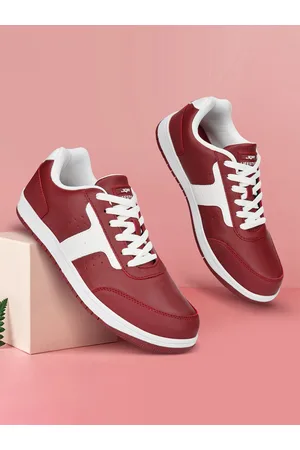 JQR Men STYLE-002 Perforated Memory Foam Lightweight Sneakers