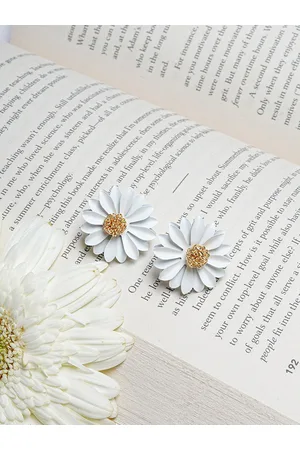 BeWitched White & Yellow Floral Studs Earrings