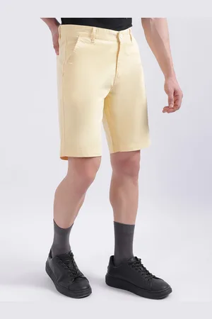ICONIC Men Mid-Rise Chino Shorts