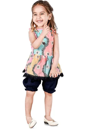 BAESD Abstract Printed Top with Shorts